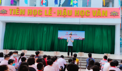 Trường THCS Phú La: Tổ chức hoạt động "Tư vấn tâm lý và tuyên truyền luật trợ giúp pháp lý, văn bản pháp luật liên quan trẻ em".
