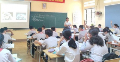 Hà Nội tạm dừng yêu cầu xác nhận thông tin cư trú cho học sinh chuyển cấp