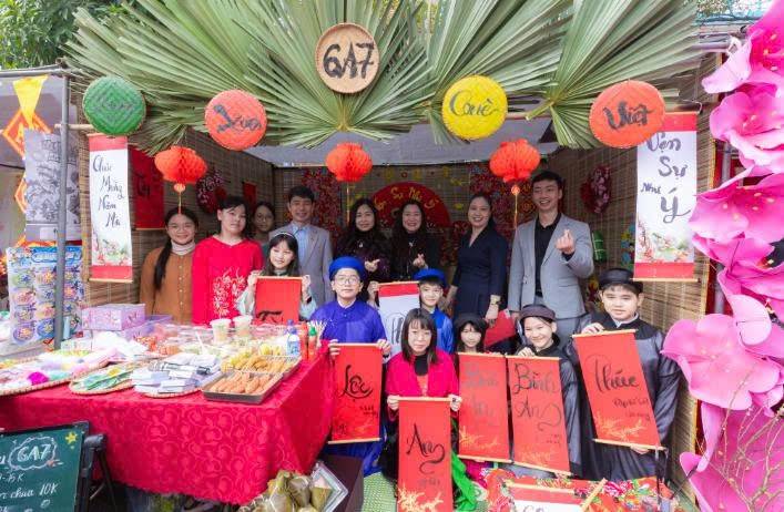 HỘI CHỢ XUÂN 2026 – NGÀY HỘI TRẢI NGHIỆM RỘN RÀNG SẮC XUÂN CỦA HỌC SINH TRƯỜNG THCS PHÚ LA